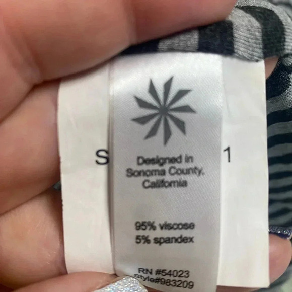 Athleta Small  TOPANGA Dress S Black Heather Gray Striped Jersey V-Neck Ruched - Picture 7 of 7